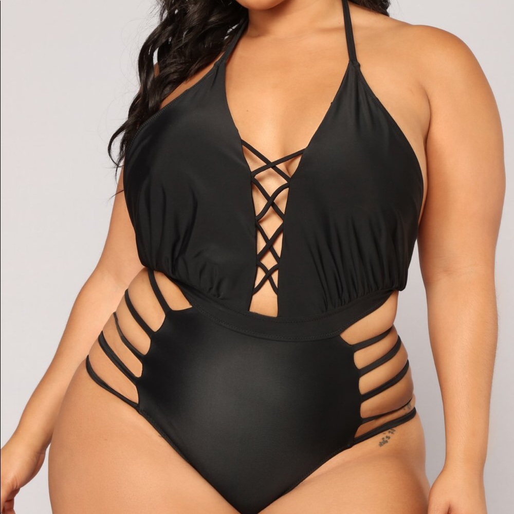1X Plus Size Black Sexy One Piece Swimsuit